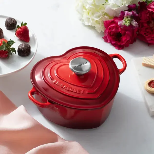 Le Creuset 2 Qt Heart Cocotte